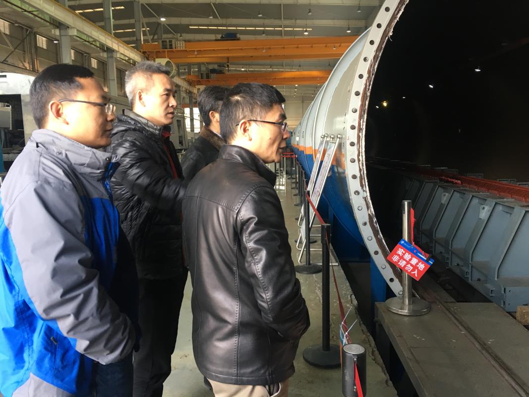 大管道.JPG 大管道.JPG